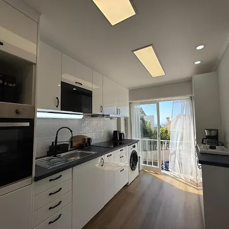 Ocean Glow - Oeiras By The Sea Apartment *